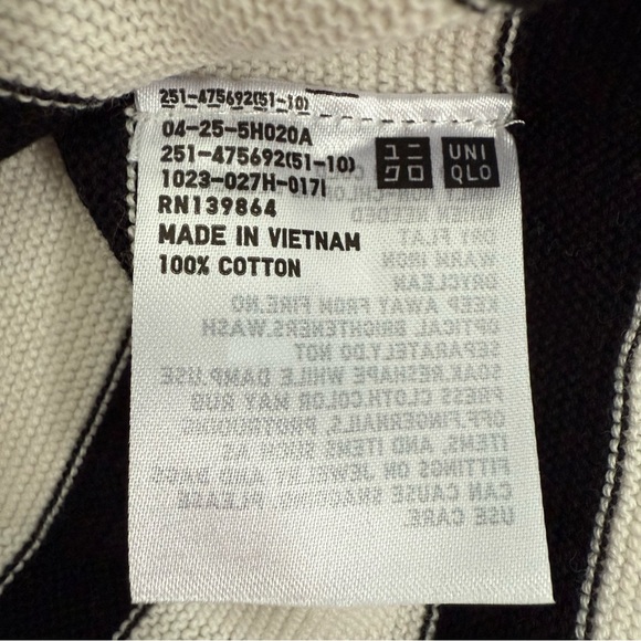 Women’s Uniqlo 3D Knit Seamless Cotton Crew Neck Pullover Striped Sweater Small - Picture 12 of 16